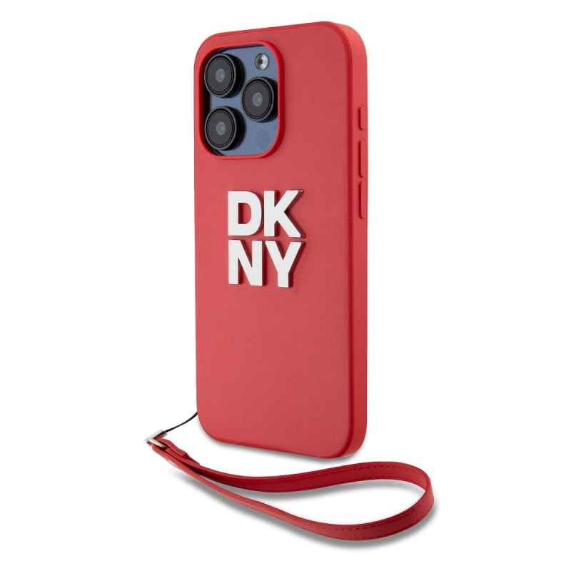 DKNY PU Leather Stack Logo Wrist Strap Zadný Kryt pre iPhone 15 Pro Red