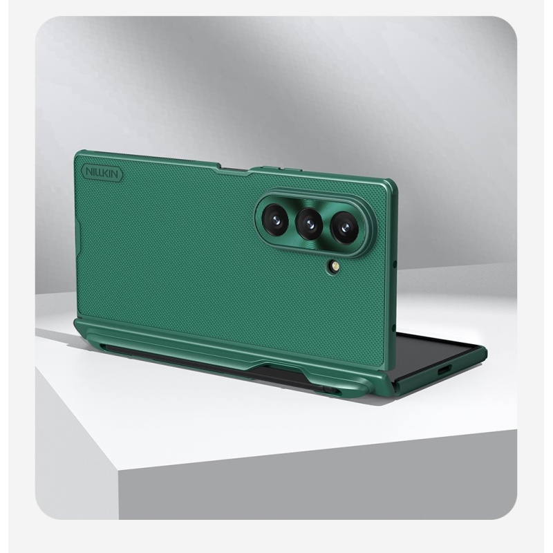 Nillkin Super Frosted FOLD Zadný kryt s magnetickým otvorom na pero pre Samsung Galaxy Z Fold 7 Dark Green
