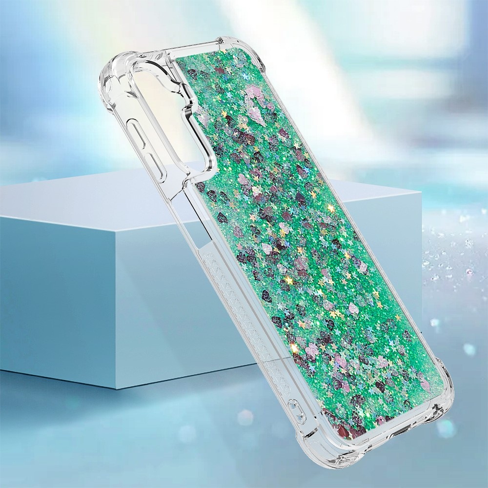 Glitter presýpacie gélový obal na Samsung Galaxy A24 - zelený/srdiečka 