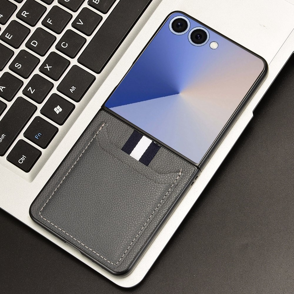 Combi plastový kryt s umelou kožou na Samsung Galaxy Z Flip7 5G - šedý