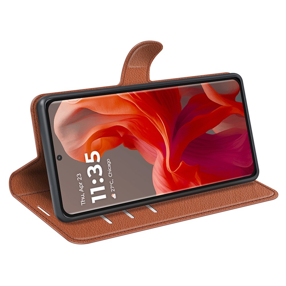 Litchi knižkové púzdro na Motorola Moto G85 5G - hnedé