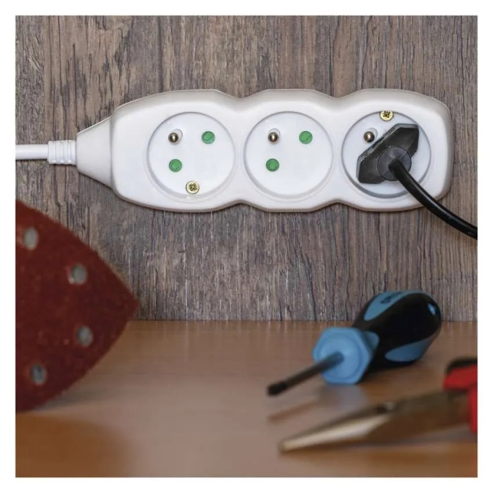 Predlžovací kábel 5 m / 3 zásuvky / biely / PVC / 1 mm2