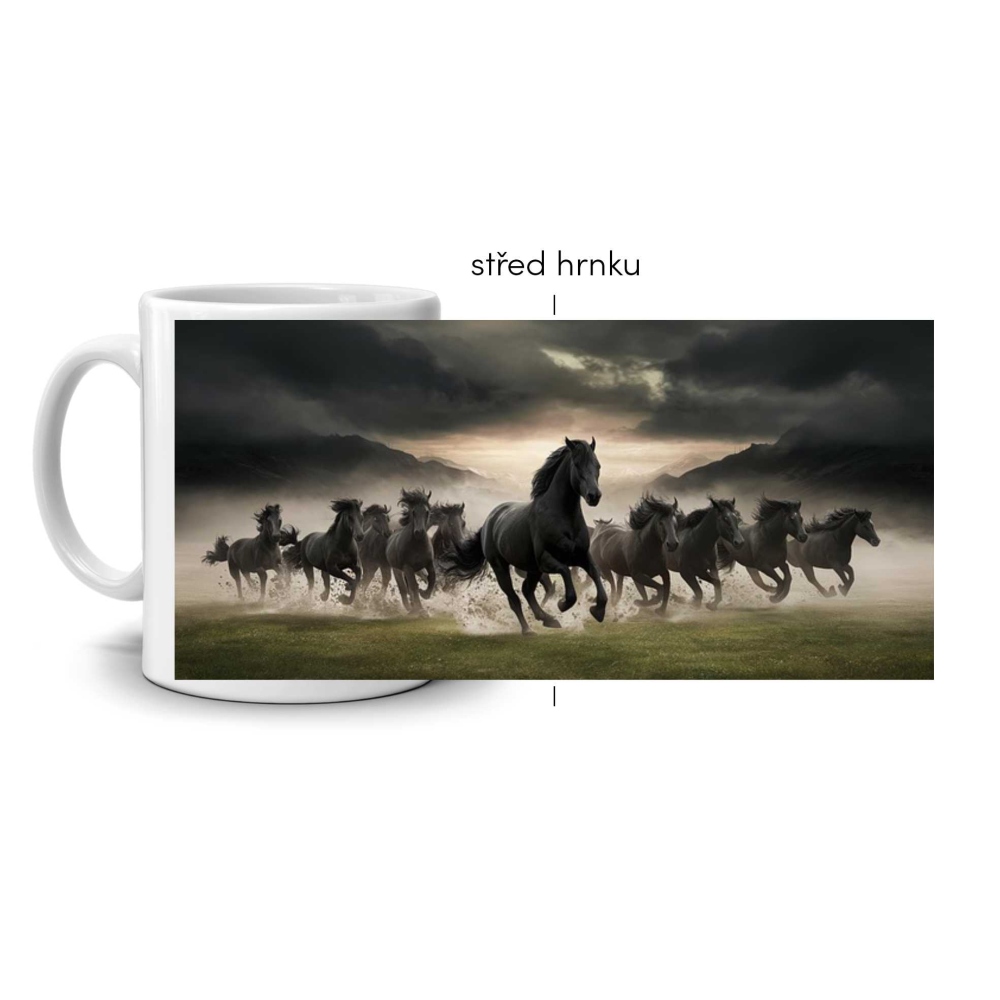 Biely keramický hrnček 330ml s obrázkom - divoký beh čiernych koní