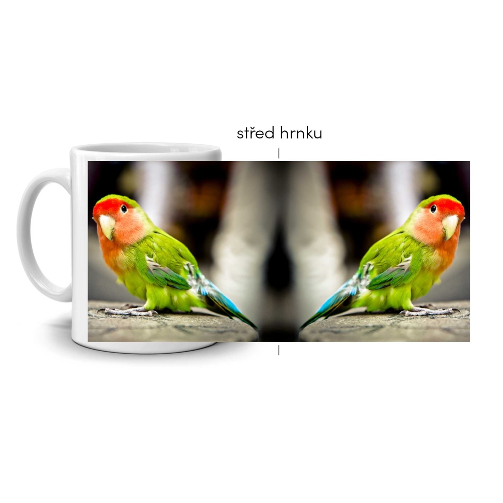 Biely keramický hrnček 330ml s obrázkom - zelený papagáj agapornis