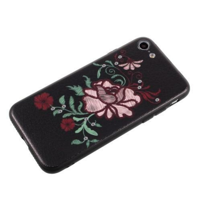Bloom gélový obal na iPhone 8 a iPhone 7 - koláž kvetov