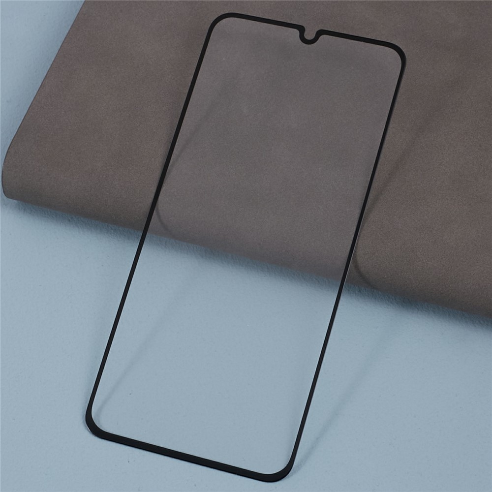 Celoplošné tvrdené sklo (lepidlo iba na hranách) na Motorola Moto G06/G06 Power