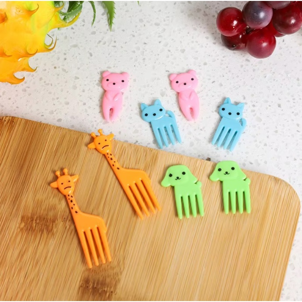 Detská plastová napichovátka - zvieratká 2