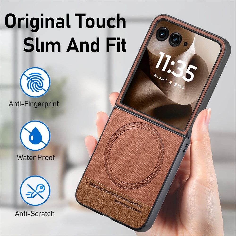 Denim plastový kryt s umelou kožou a MagSafe na Motorola Razr 60 Ultra 5G - hnedý