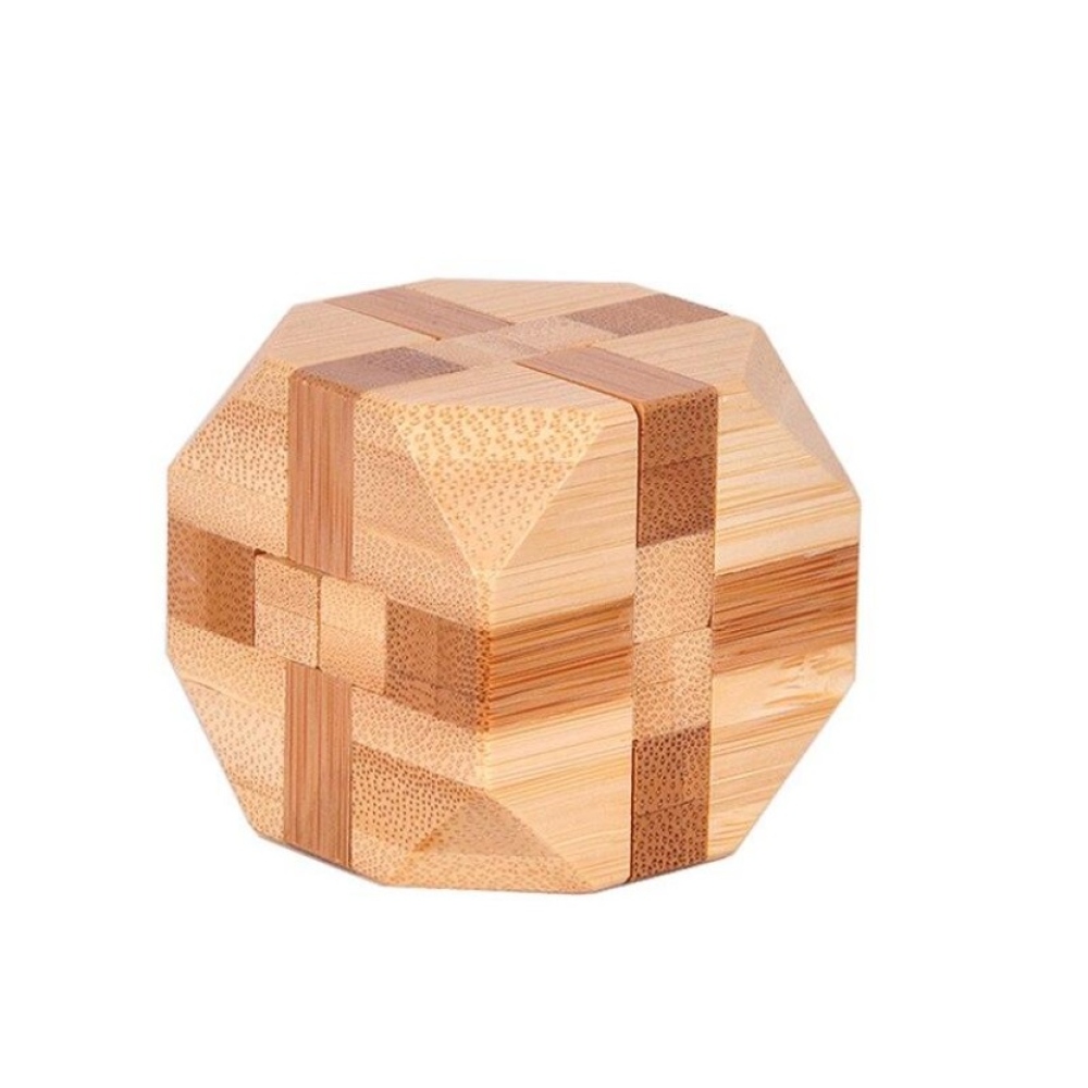 Drevený mini logický hlavolam (4,5 × 4,5 cm) pre deti aj dospelých - tvar B