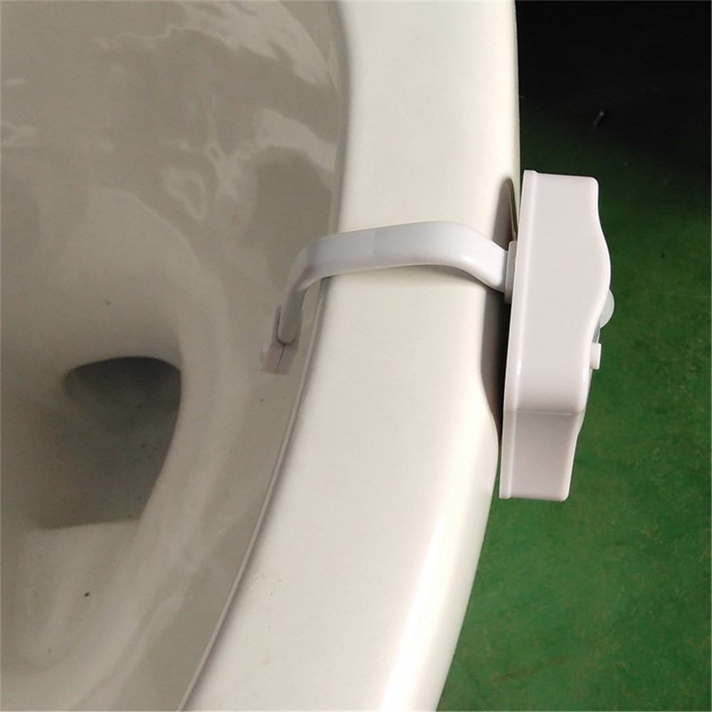 Inteligentné farebné podsvietenie toalety s pohybovým čidlom a 8 odtieňmi svetla