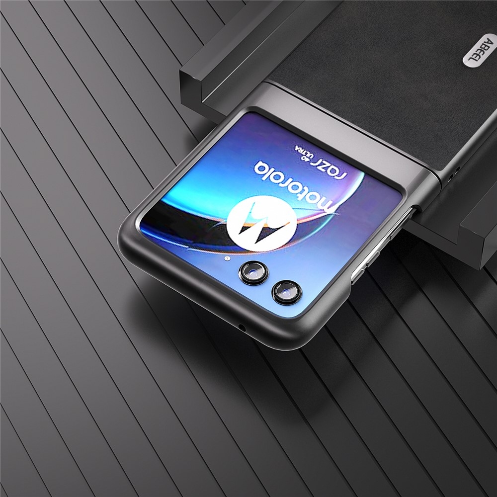 ABEEL plastový obal s pevným chrbtom na Motorola Razr 40 Ultra 5G - čierny