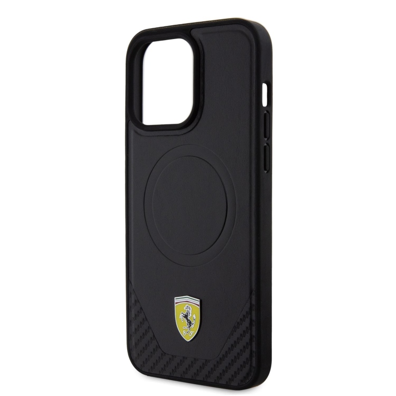 Ferrari PU Leather Bottom Carbon MagSafe Zadný Kryt pre iPhone 15 Pro Max Black