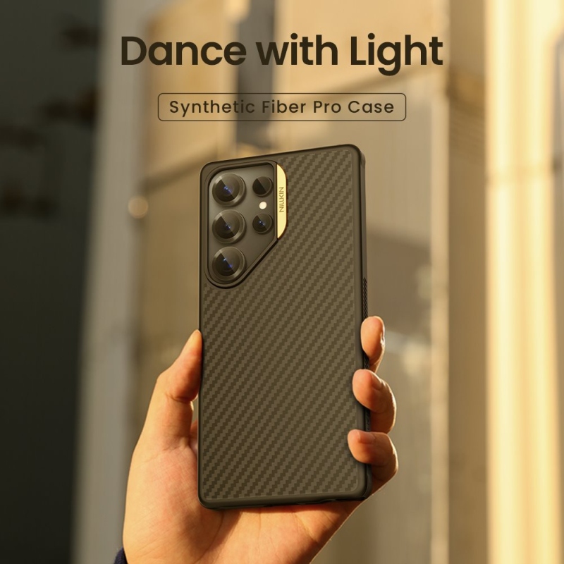 Nillkin Synthetic Fiber PRO Magnetic Zadný Kryt pre Samsung Galaxy S25 Ultra Gold