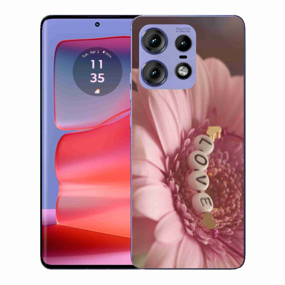 Gélový kryt mmCase na Motorola Edge 50 Pro - prívesok love