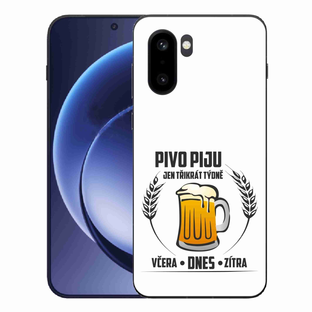 Gélový kryt mmCase na One Plus 15R - pivný motív biele pozadie