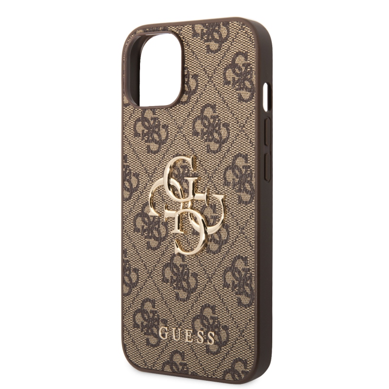 Guess PU 4G Metal Logo Zadný Kryt pre iPhone 15 Plus Brown