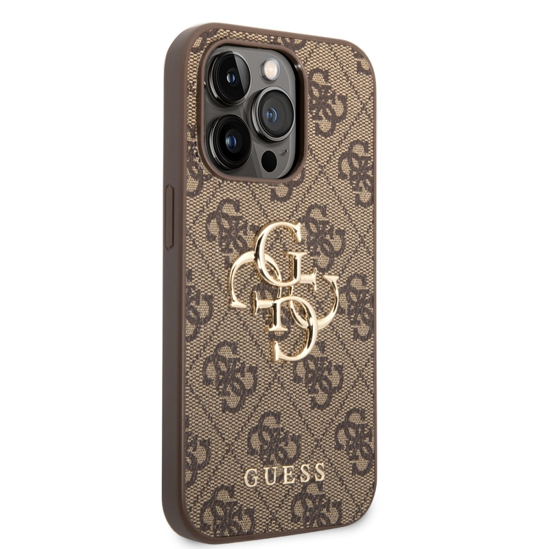 Guess PU 4G Metal Logo Zadný Kryt pre iPhone 15 Pro Brown