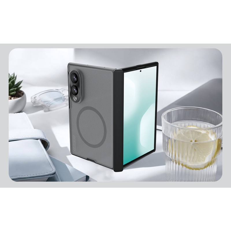 Nillkin Super Frosted FOLD Magnetic zadný kryt pre Samsung Galaxy Z Fold 8, priehľadný čierny