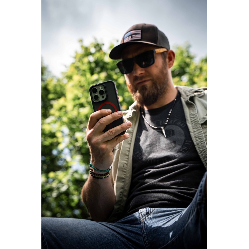 Tactical MagForce Hyperstealth 2.0 Kryt pre iPhone 14 Black/Red