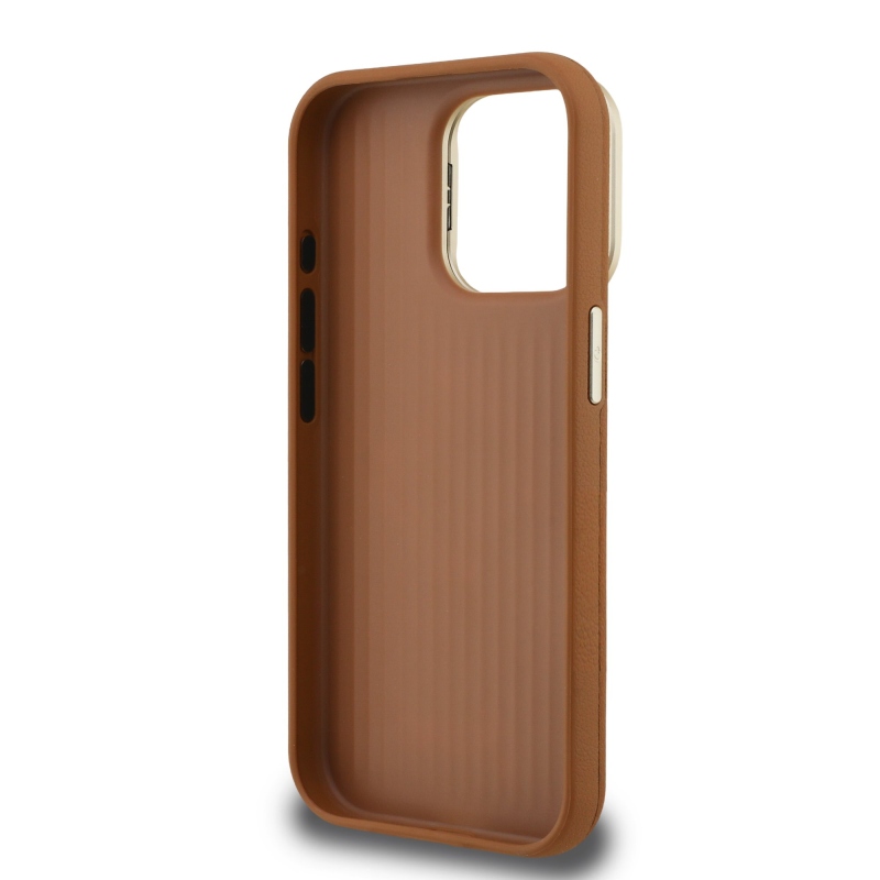 Guess PU Grained 4G Logo Stand Camera Frame Zadný Kryt pre iPhone 15 Pro Max Brown