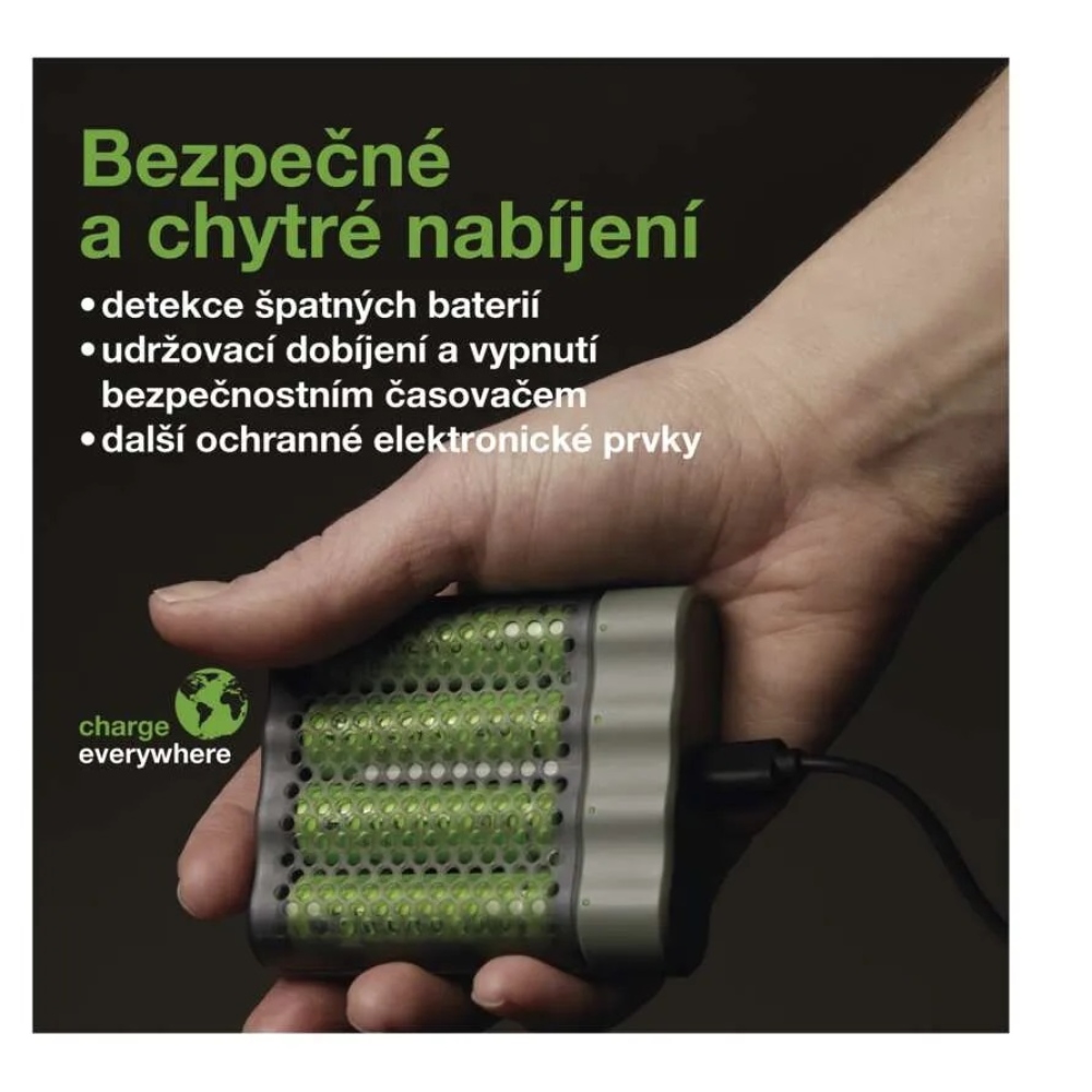 Nabíjačka batérií GP Speed ​​M451 + 4× AA ReCyko 2700