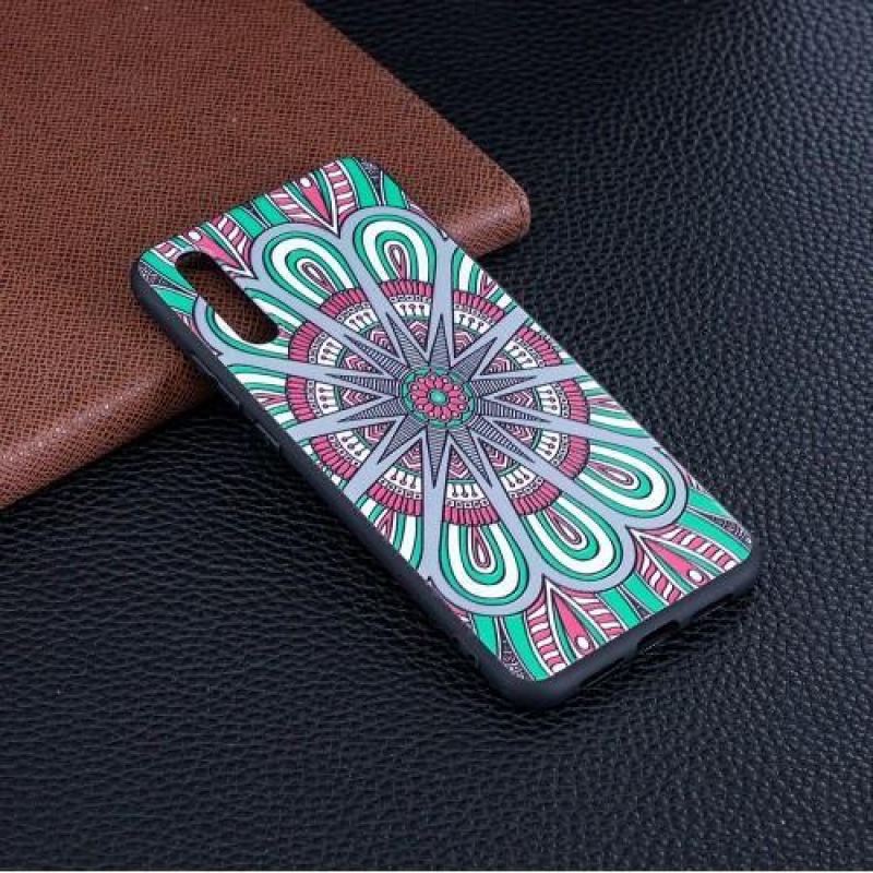 SoftBlack gélový obal na mobil Huawei P20 - mandala