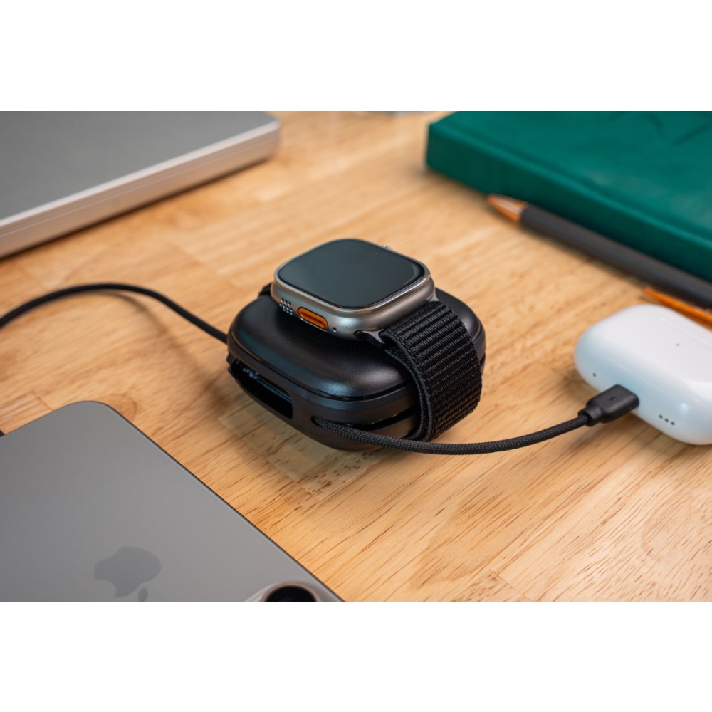 Swissten powerbanka Voltbox MagGo 10 000 mAh s integrovanými káblami + MagSafe + Applewatch