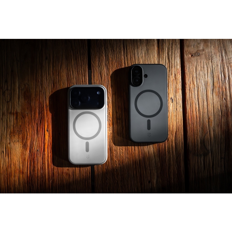 Taktický kryt MagForce SmoothIsFast pre Apple iPhone 16 Pro Chalk