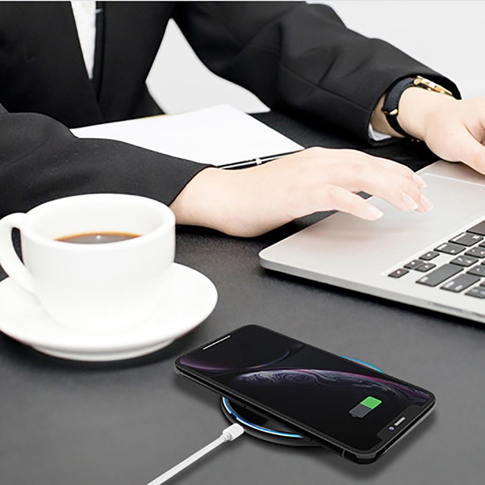 Tech-Protect C1 bezdrôtová nabíjačka 15W - čierna
