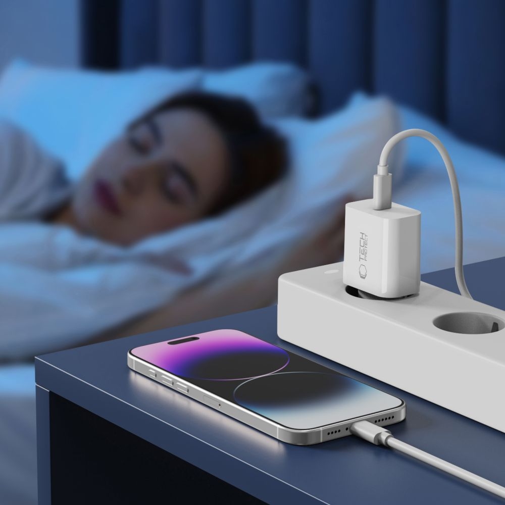 Tech-Protect NC20W sieťová nabíjačka PD 20W + Lightning/USB-C kábel – biela