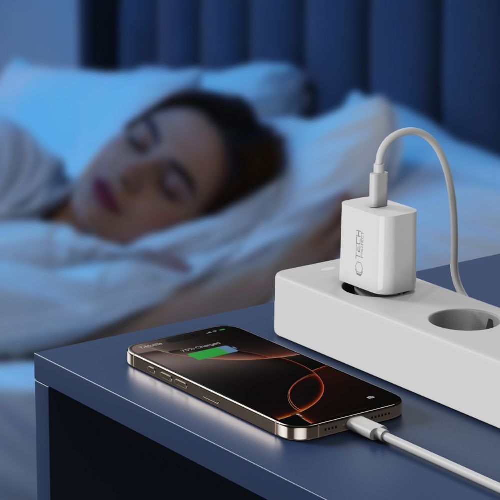 Tech-Protect NC20W sieťová nabíjačka PD 20W + USB-C/USB-C kábel – biela