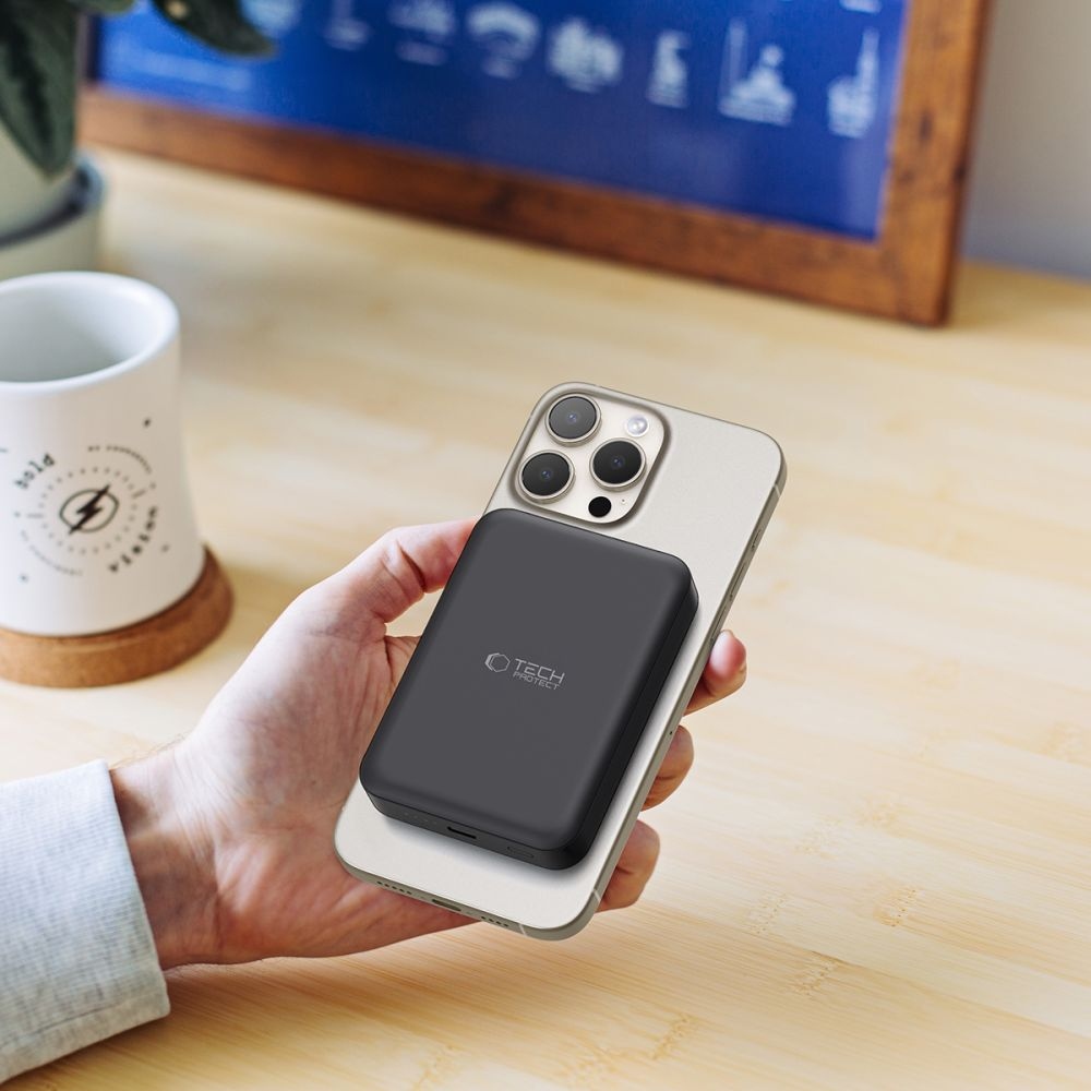 Tech-Protect PB11 LifeMag MagSafe powerbanka 10000 mAh 15W - čierna