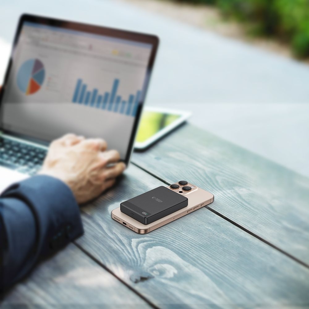 Tech-Protect PB33 LifeMag MagSafe powerbanka 5000 mAh 15W - čierna