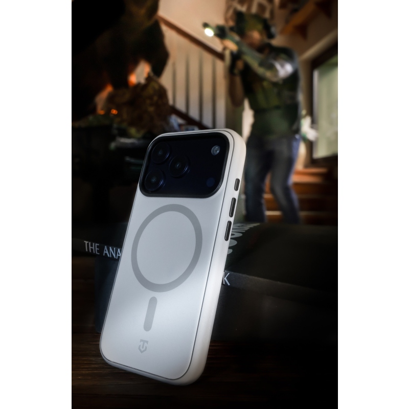 Taktický kryt MagForce SmoothIsFast pre Apple iPhone 15 Pro Max Chalk
