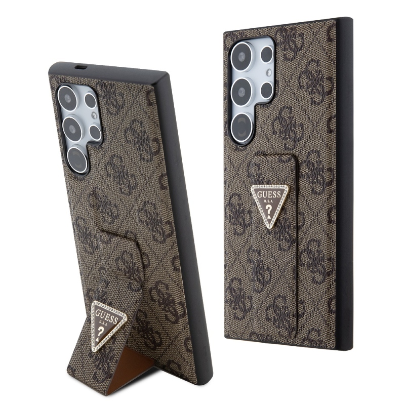 Guess PU Grip Stand 4G Strass Triangle Metal Logo Zadný kryt pre Samsung Galaxy S24 Ultra Brown