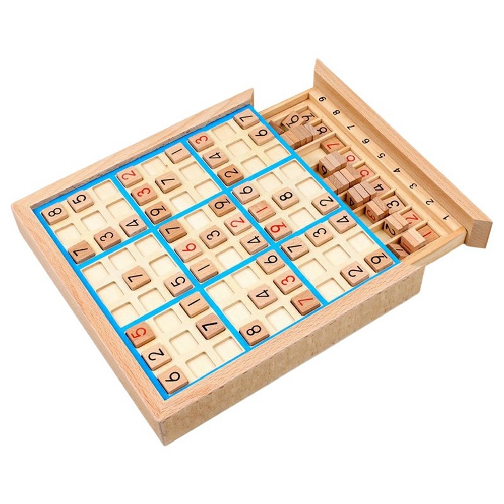 Drevené sudoku s číslami a úložnou zásuvkou